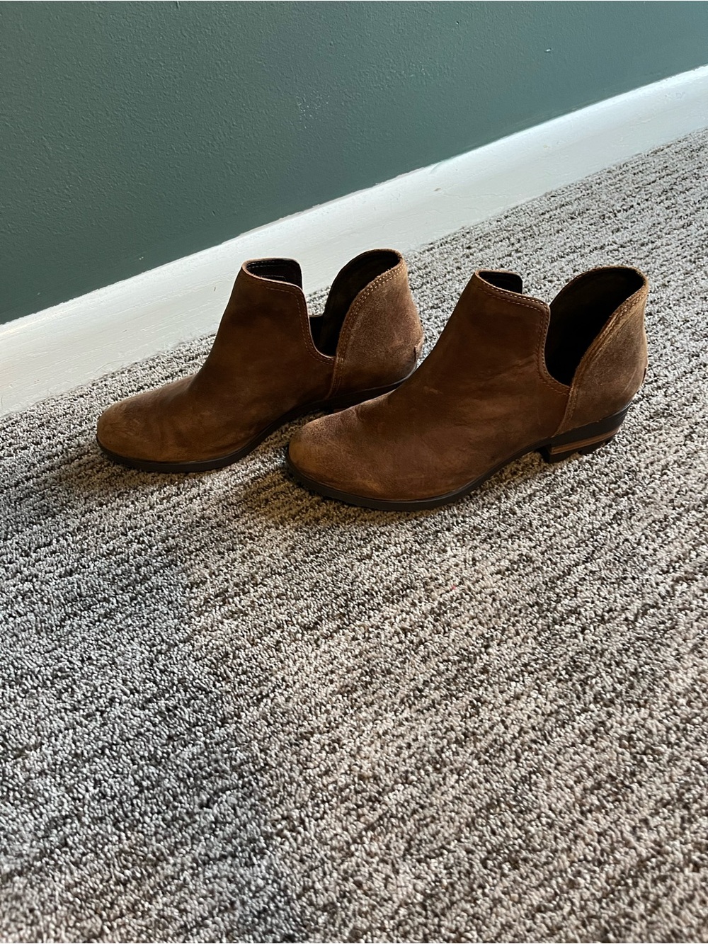 SorelBrown Suede Ankle Boots